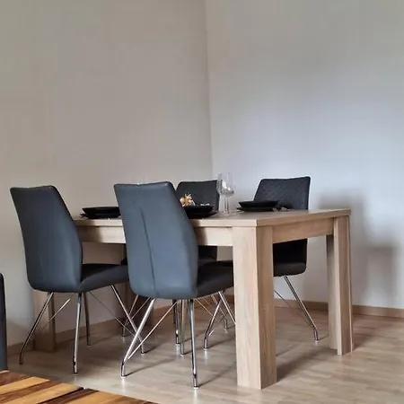 Geraumiges, Gemutliches Und Zentrales Apartment Würzburg